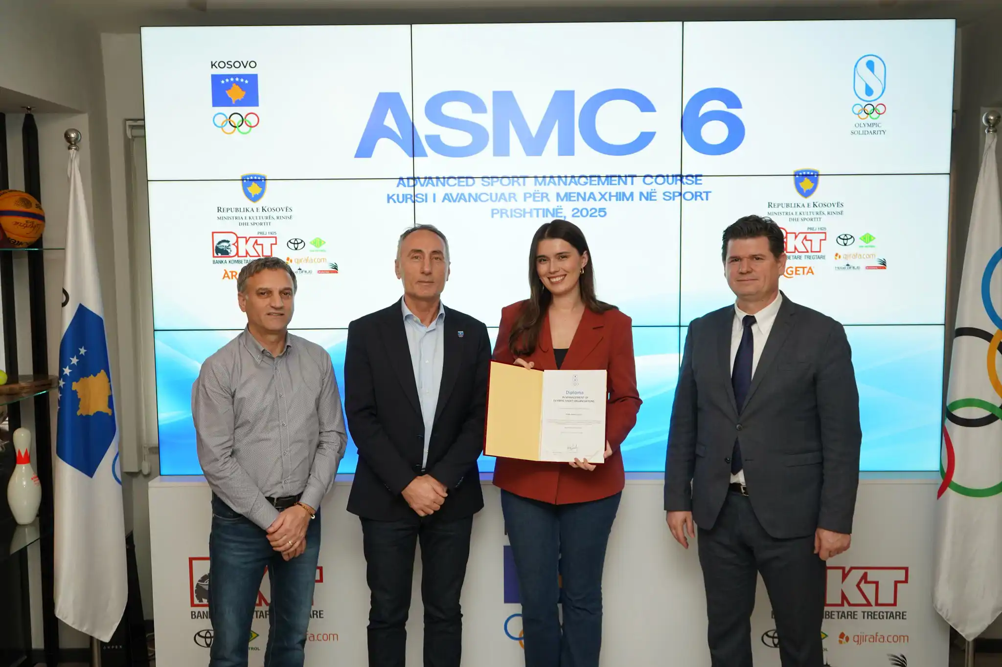 Diplomojnë zyrtaret e larta të FBK-së në kursin e ASMC-së