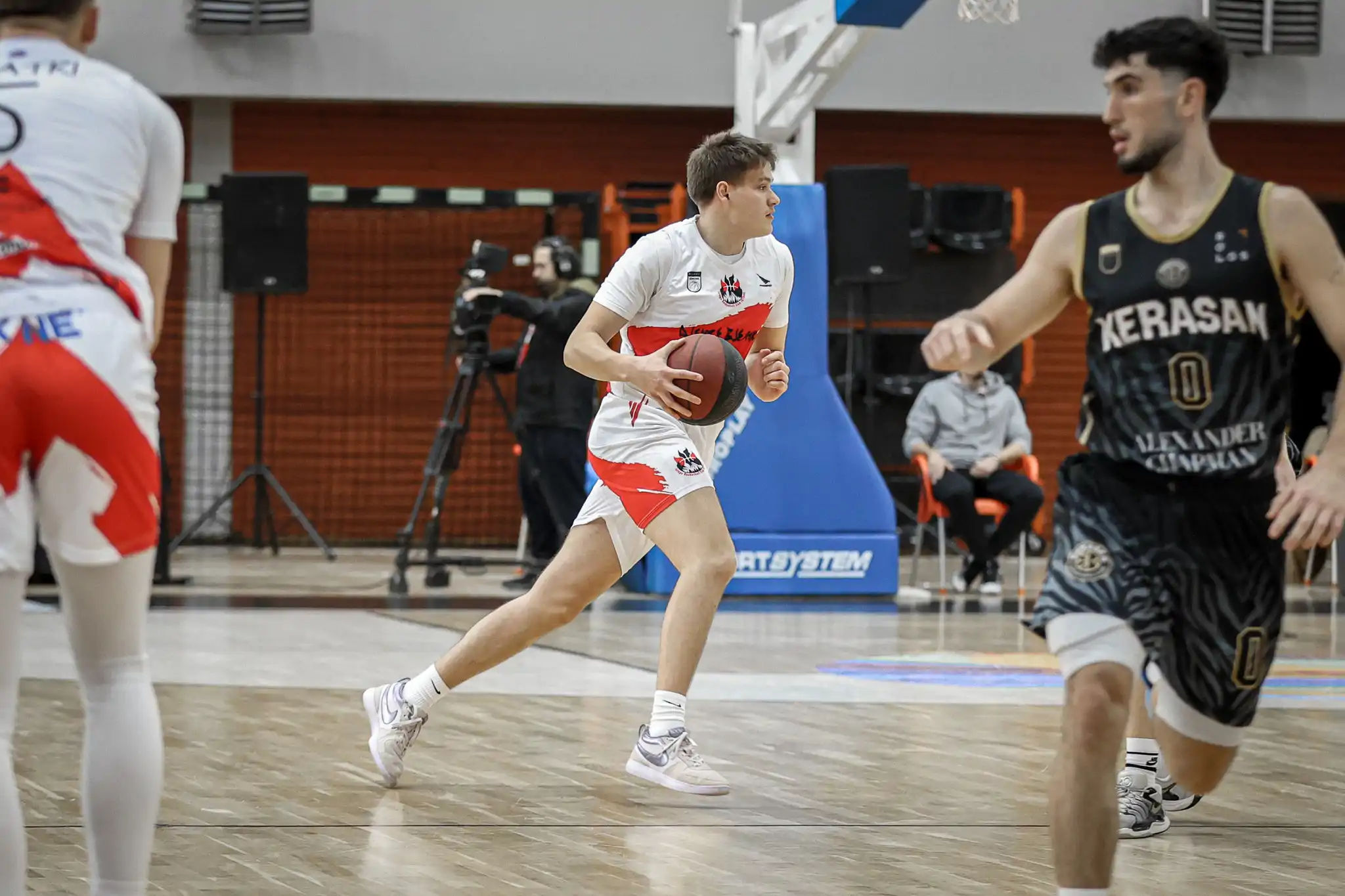 Final 8: Istogu-Kerasan