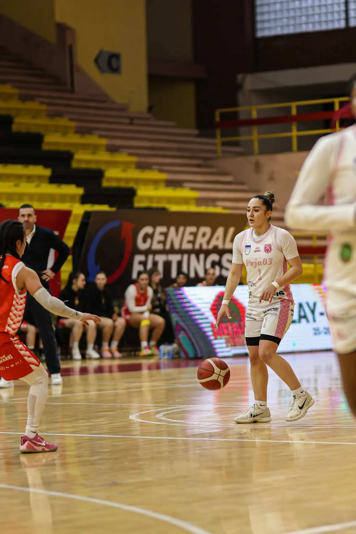 Albumi nga finalja Peja 03-Bashkimi Play Off