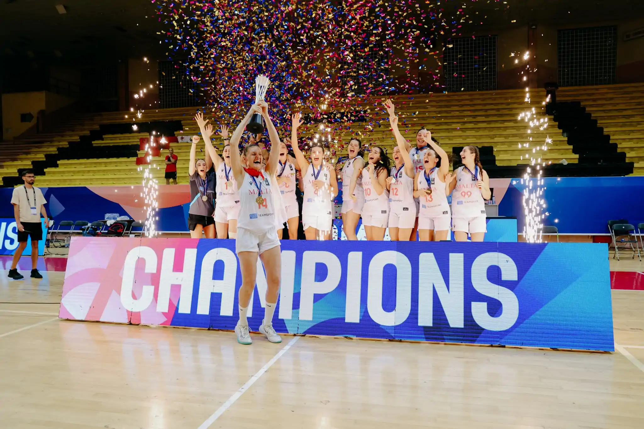 Ceremonia finale, FIBA Small Countries
