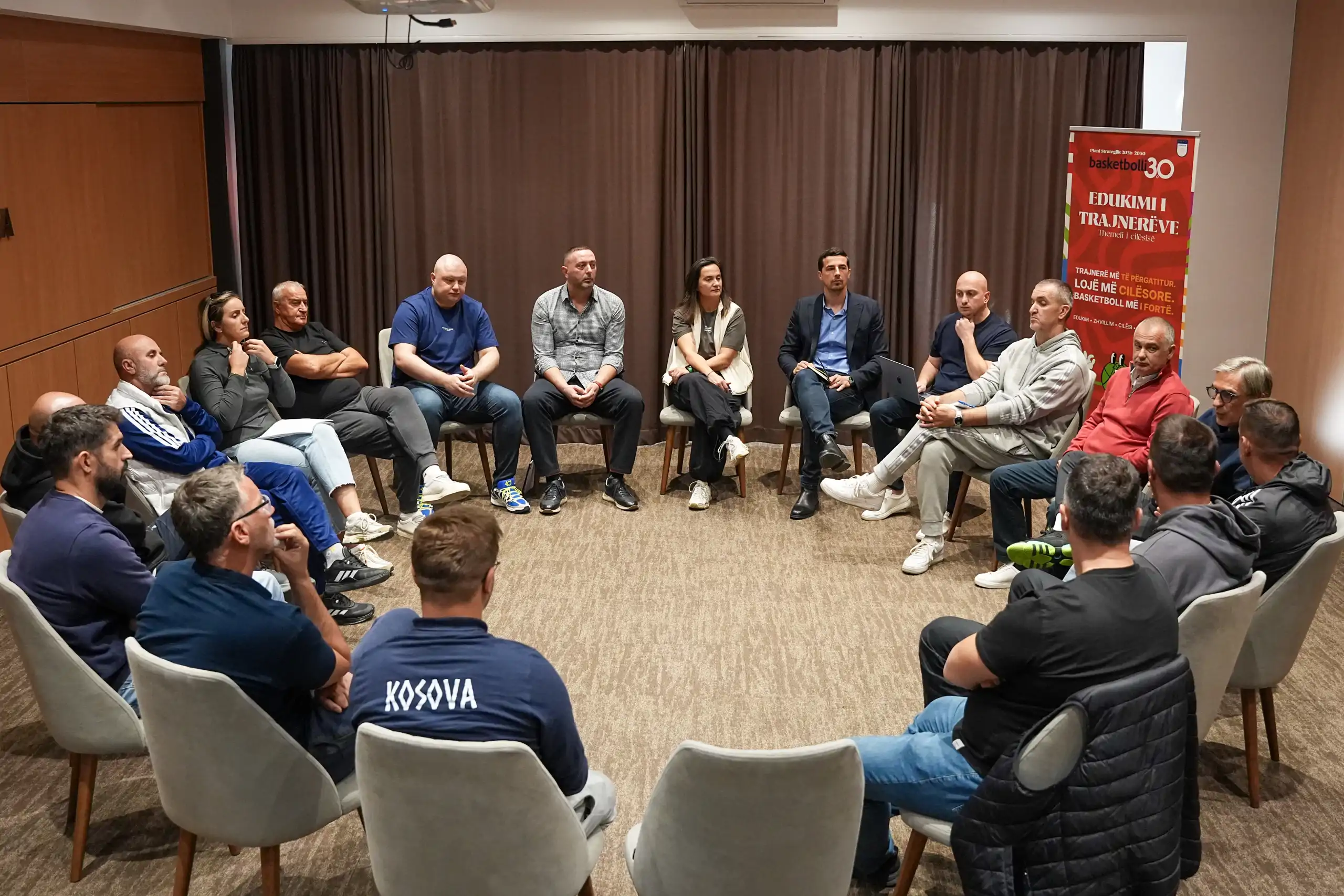 FBK organizoi tryezën për krijimin e identitetit të lojës së Përfaqësueseve të Kosovës
